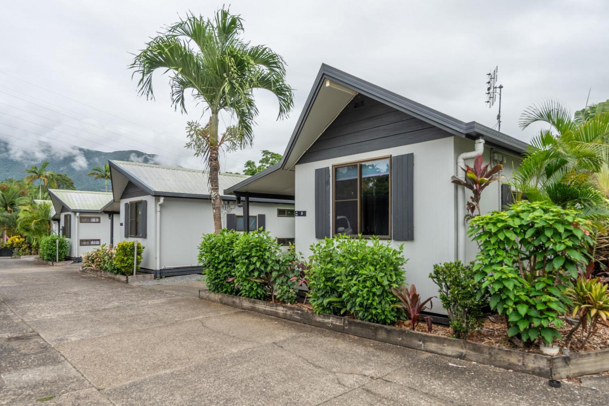Tasman Holiday Parks - Cairns Cool Waters Esterno foto